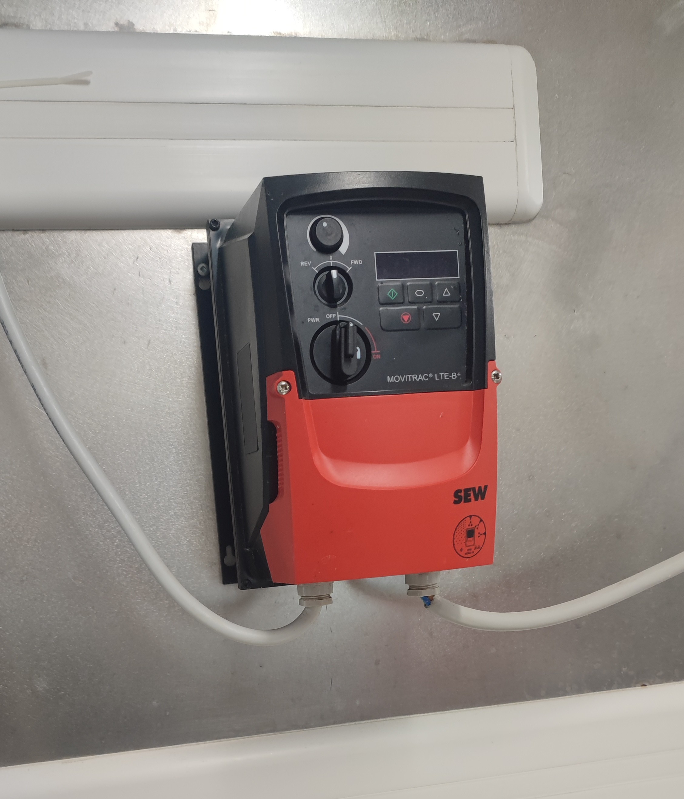 Photo du variateur de vitesse.